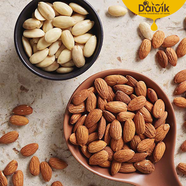 Organic NATURAL WHOLE ALMONDS